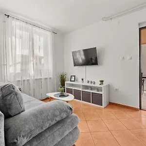 https://apartment-danica-valtura.in-istria.net